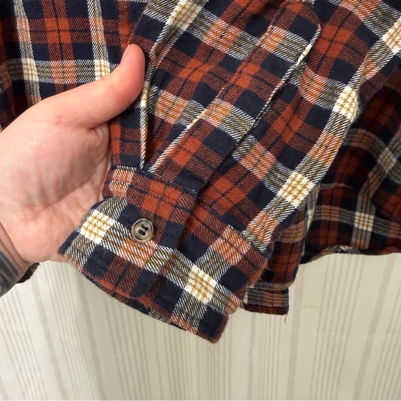 Mello Day button up cotton plaid flannel - Picture 5 of 7